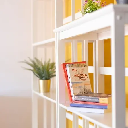 Apartment Canavesi Red Metro Primaticcio 4 Min Milan